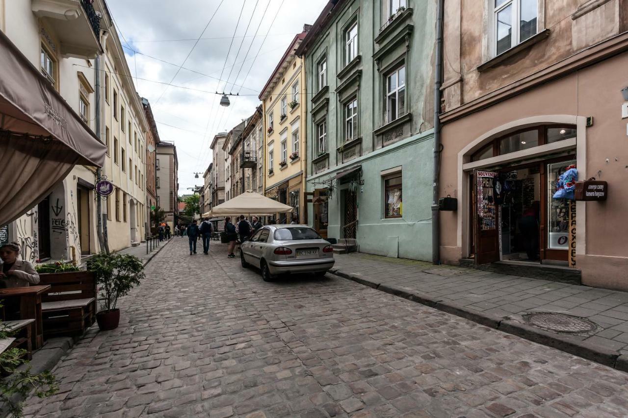 Central Apartments Rynok Lviv Exterior foto